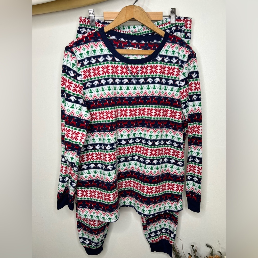 Jammies For Your Families Fairisle Top & Fleece Bottoms Pajama Set